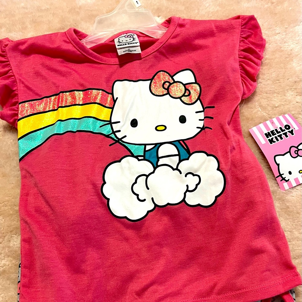 Hello Kitty tshirt and shorts